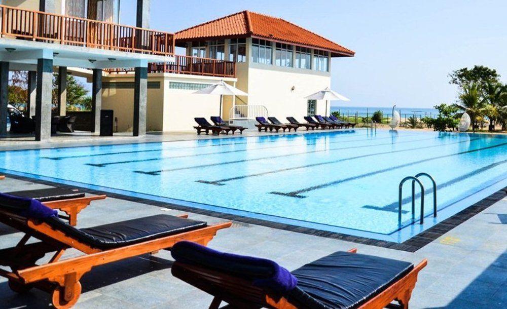 Marina Beach Passikudah Exterior photo